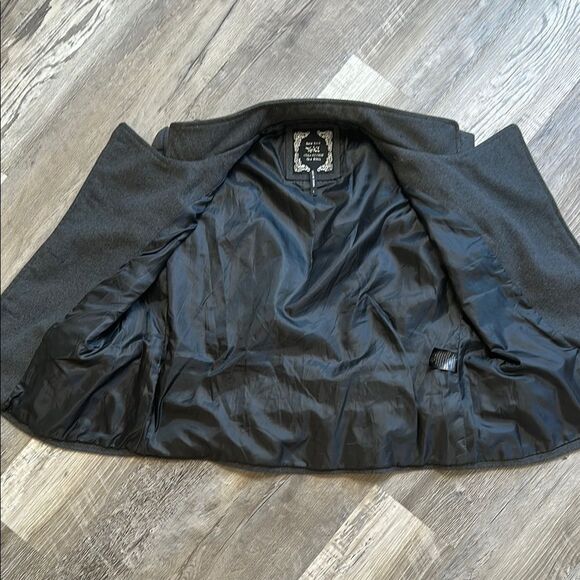 Yoki | large | dark gray | Peacoat Double-Breasted Jacket | like new | 1597-1690 - Picture 9 of 9